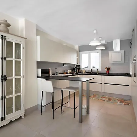 Lujoso Y Moderno Adosado En Nagueles - Montepiedras 23 Holiday home Marbella