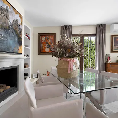 Holiday home Lujoso Y Moderno Adosado En Nagueles - Montepiedras 23 Marbella